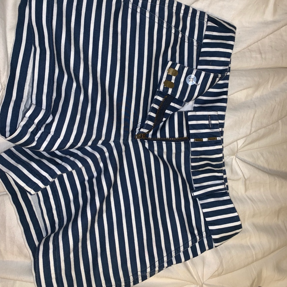 NEW vineyard vines shorts